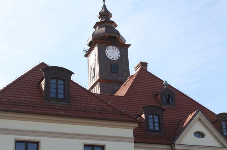 Raz na zawsze chcą uzdrowić zegar