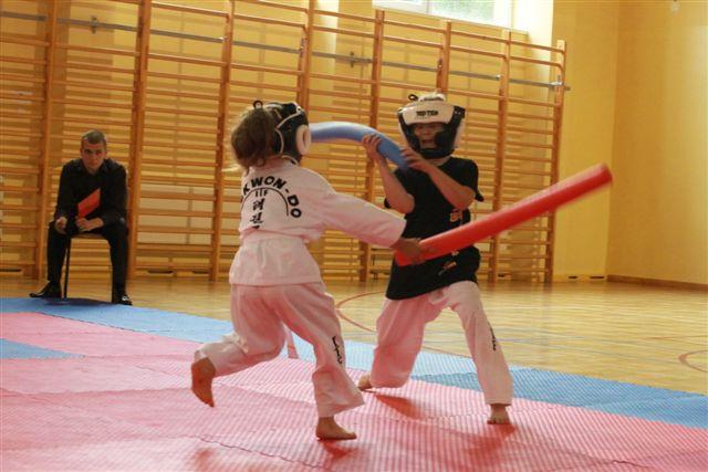Dzieci w turnieju taekwondo (FOTO)