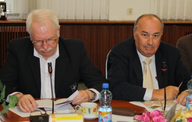 W komisji rewizyjnej nadal iskrzy