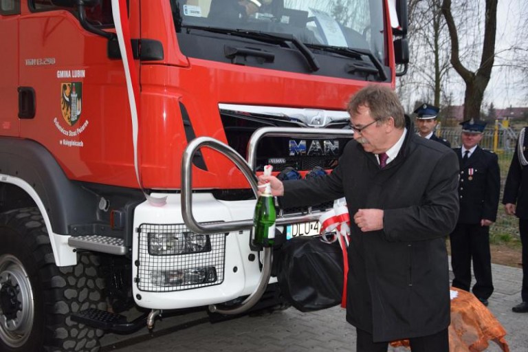 Nowy wóz dla strażaków