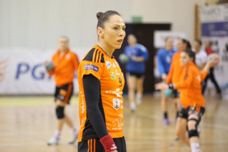 Semena przejdzie zabieg