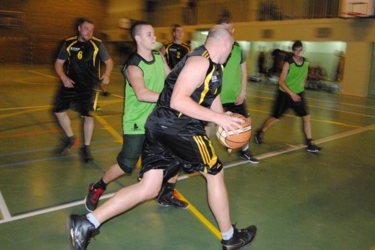 WuTeam liderem LBA