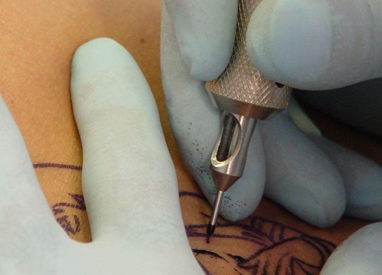 Tatuażyści pod lupą sanepidu