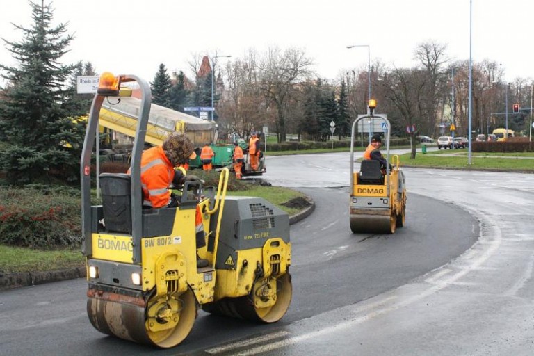 Utrudnienia na rondzie