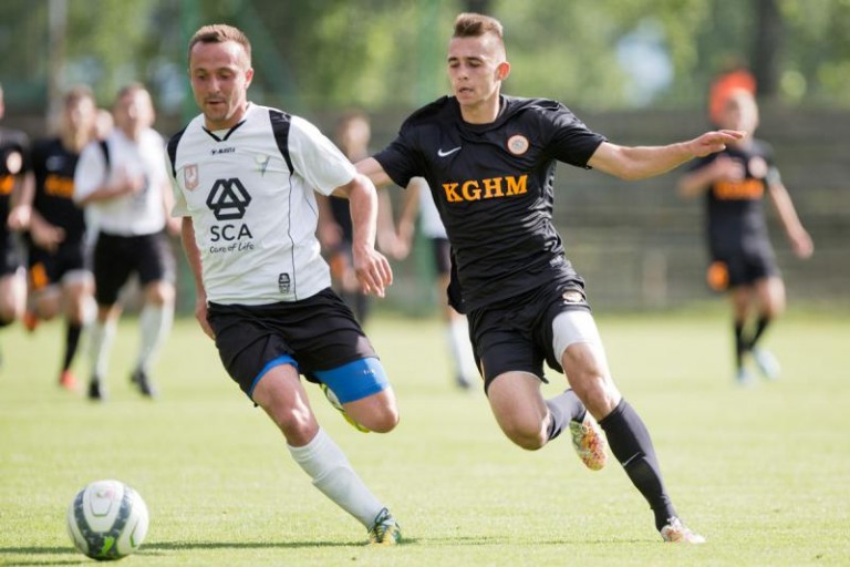 Andrzejczak w miedziowych na dwa lata