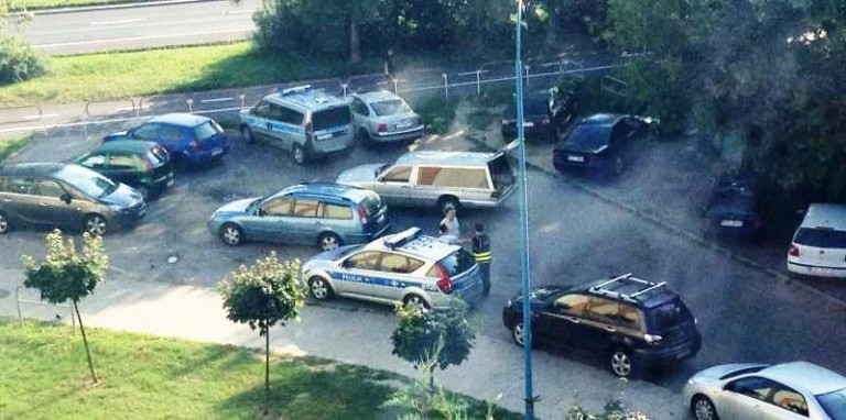 Znalazła zwłoki na spacerze