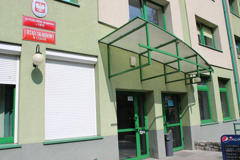 W piątek niektóre urzędy zamknięte