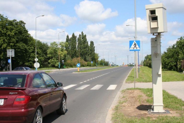 Dwa baty na piratów