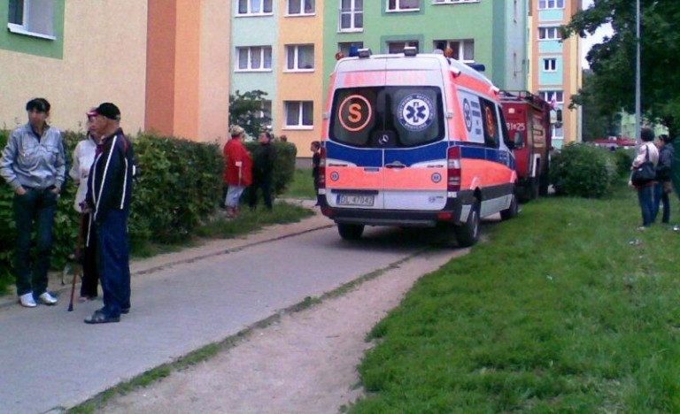 Paliło się, kobieta leżała na podłodze