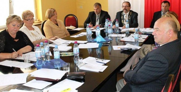 Radni popierają referendum