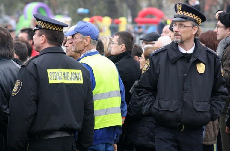 Spółdzielcy rezygnują z opieki