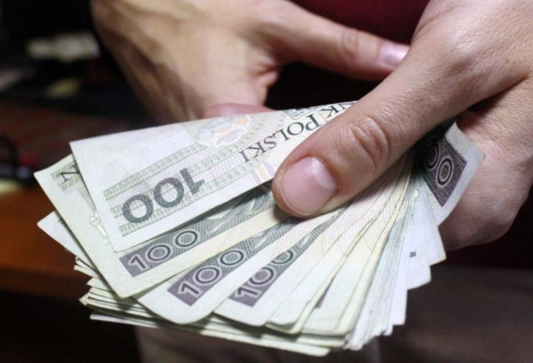 Walczą z bankiem o zwrot pieniędzy