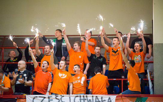 Kibice jadą na mecz Zagłębia