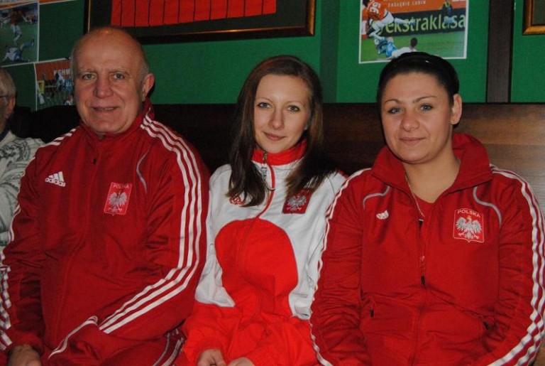 Medale pięściarek zza miedzy