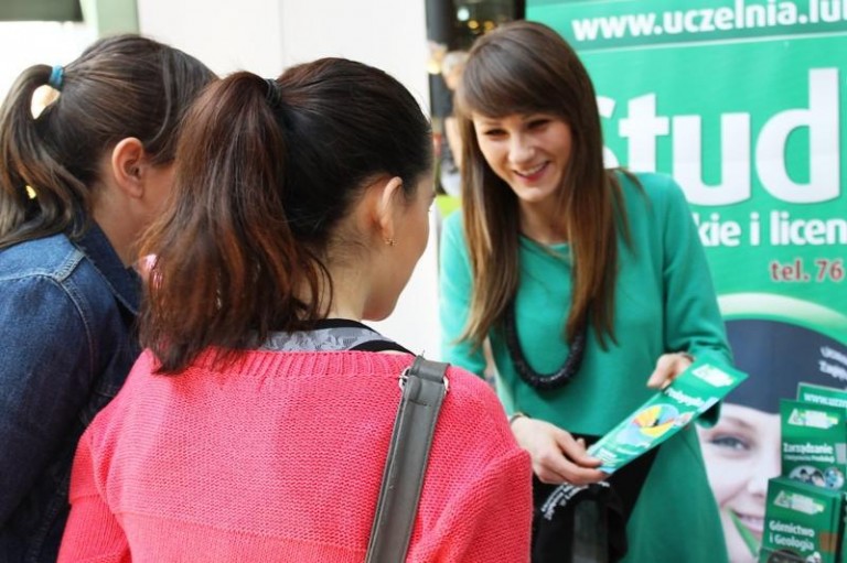 Znajdź sobie pracę