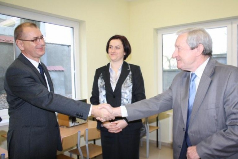 Przekazali sprzęt, mówią o etatach