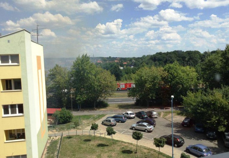 Pożar koło salonu BMW