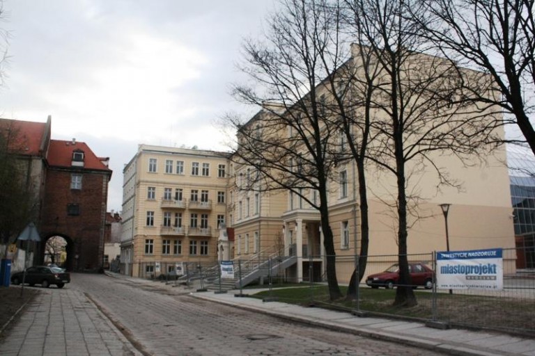 Wolą legnicki szyld
