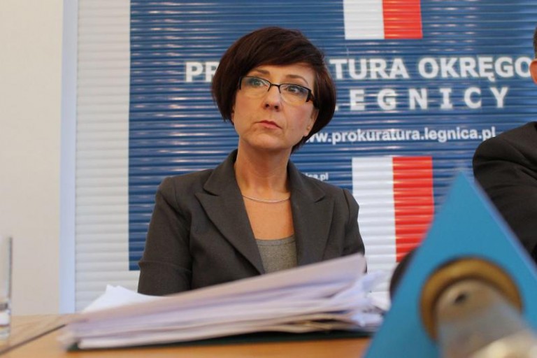 Odpowiedzą za przyjmowanie i żądanie łapówek