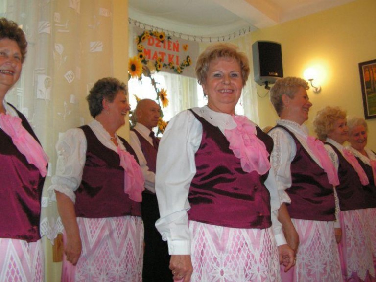 Seniorzy zapraszają do wspólnej zabawy