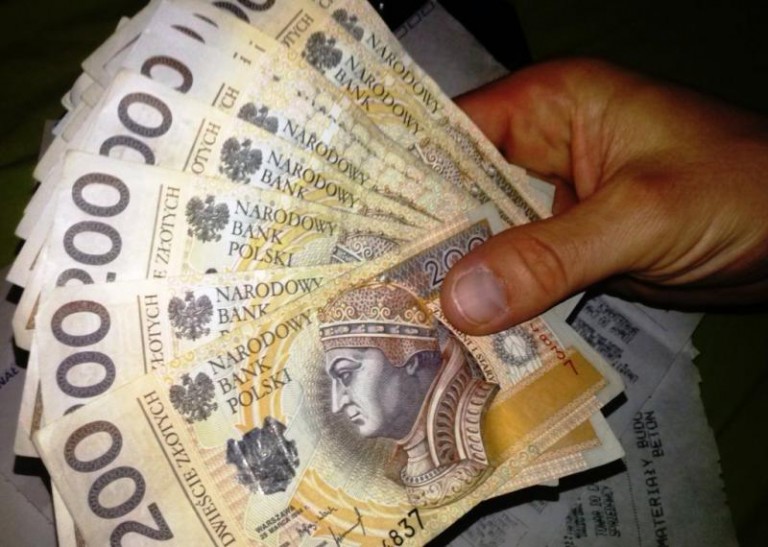 Prezent od KGHM na majówkę