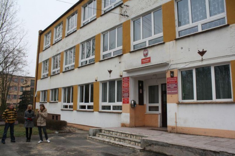 Szkoła w Chróstniku idzie pod młotek