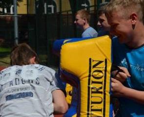 Młodzież interesuje się rugby