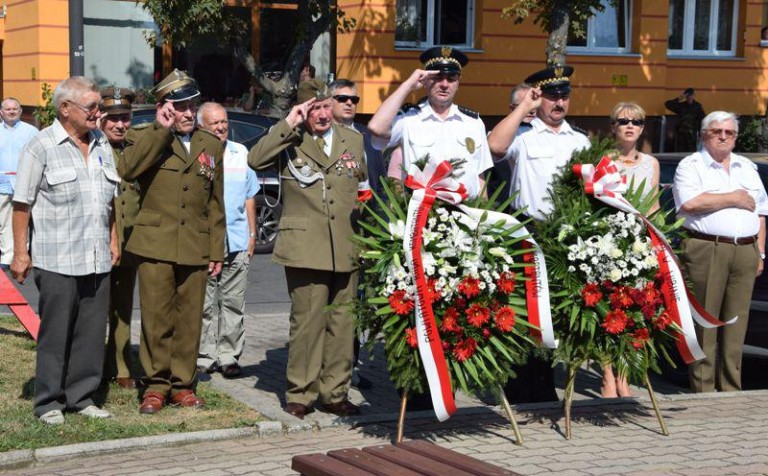 Oddali hołd ofiarom wojny