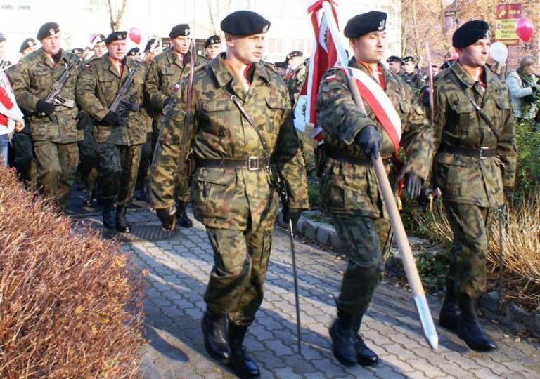 Młodzi pójdą w kamasze
