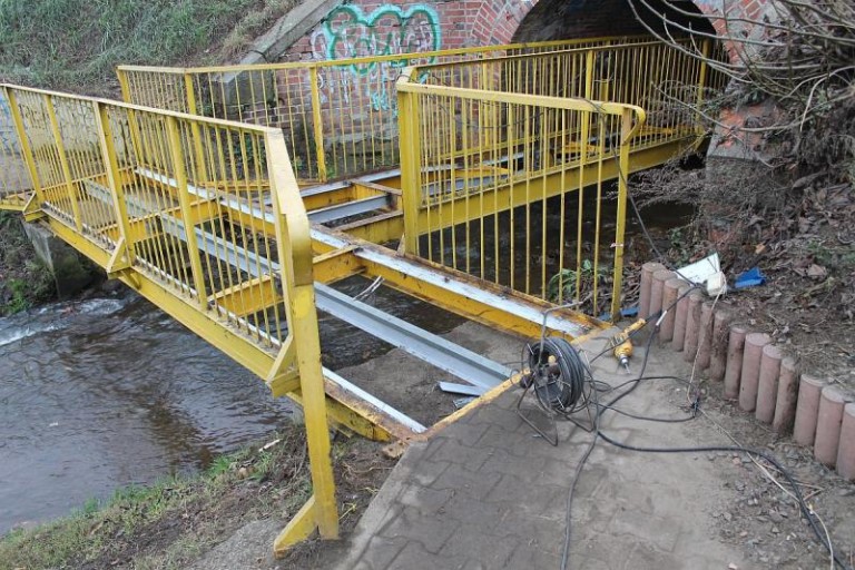 Przejścia nie ma. Trwa remont