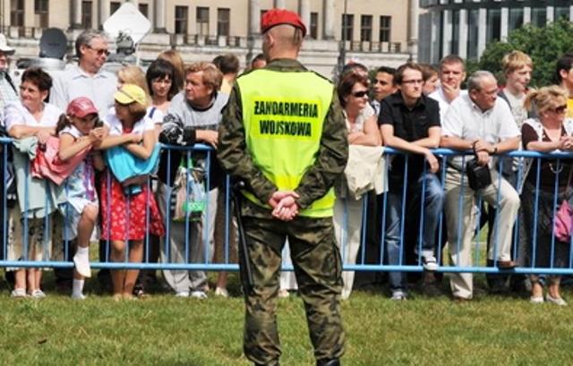 Żandarmeria jak policja. Na miesiąc