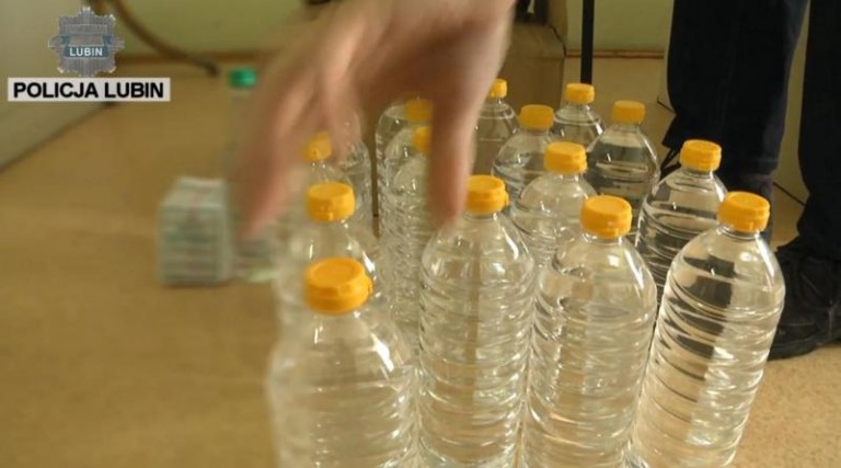 Papierosy i alkohol bez akcyzy