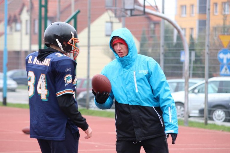 Mecze z mocnym uderzeniem