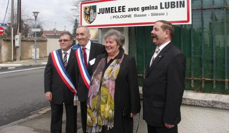 Przyjaciół znaleźli we Francji