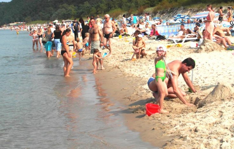 MOPS zaplanował im wakacje