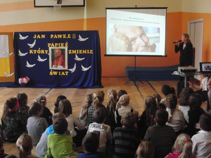 Poranek o świętym, który zmienił świat