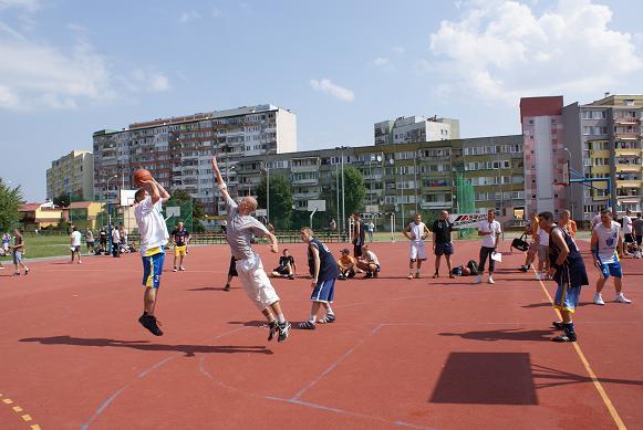 W sobotę streetball