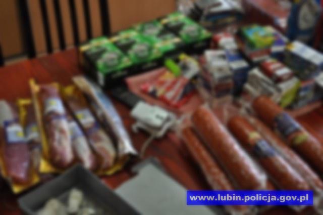 Kradli kiełbasę i papierosy