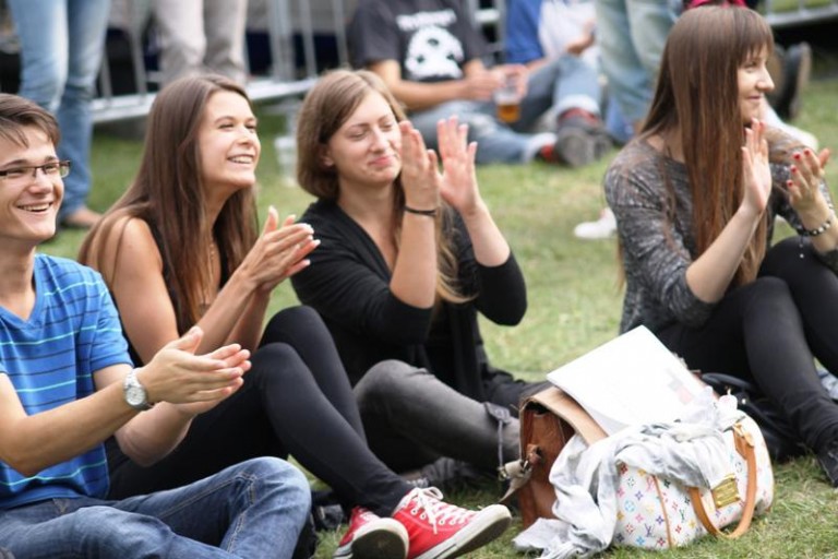 Osiem zespołów w 32. rocznicę