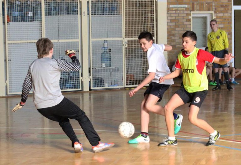 Po prostu lubią grać w piłkę nożną