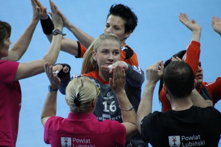 Psychologiczna przewaga nad rywalkami