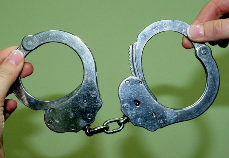 Wyłudził laptopa i lodówkę