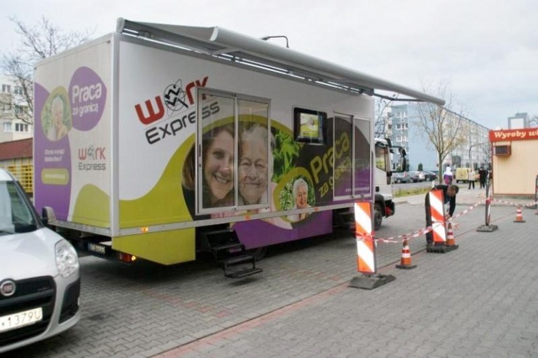 Będą dawać pracę w autobusie