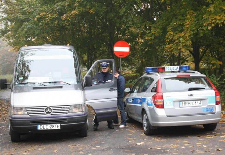 Niesprawne busy, oburzeni pasażerowie