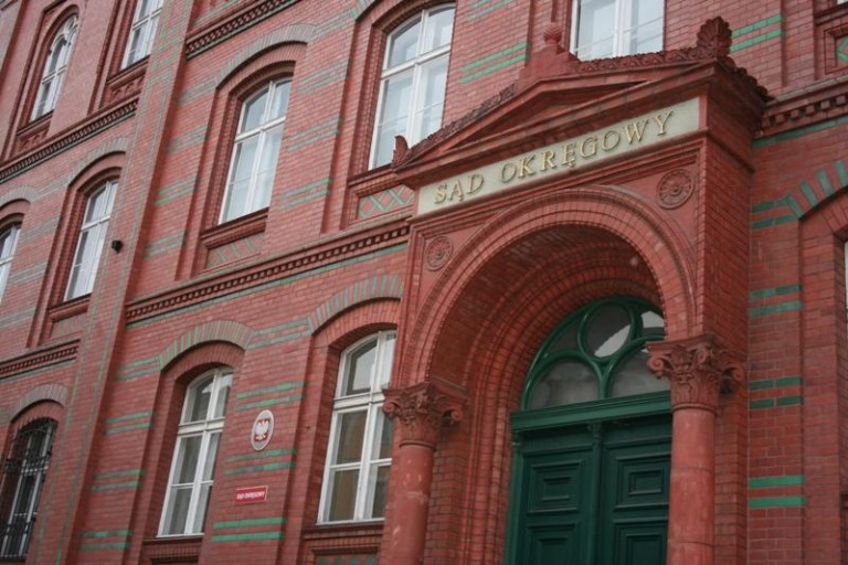 Więcej rozwodów niż ślubów
