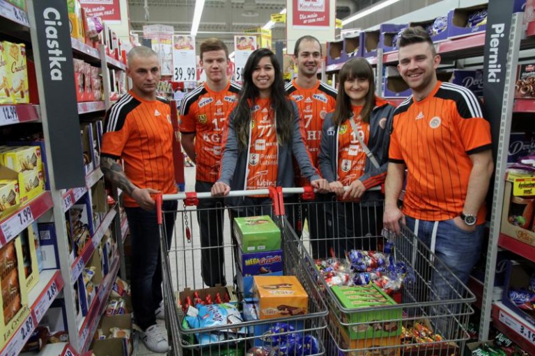 Na derby ze słodyczami