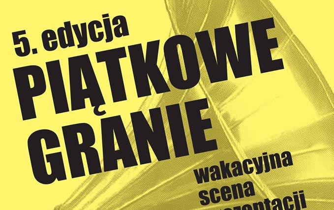Koncert pod chmurką