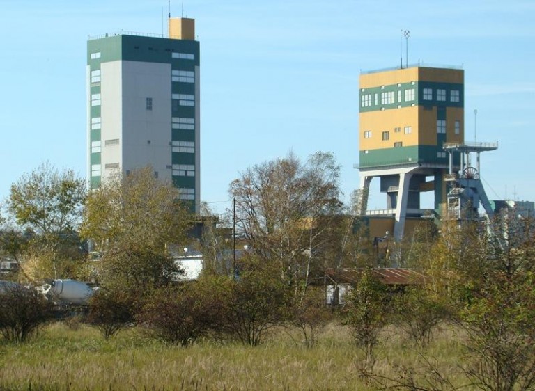 Górnicy ranni po wstrząsie