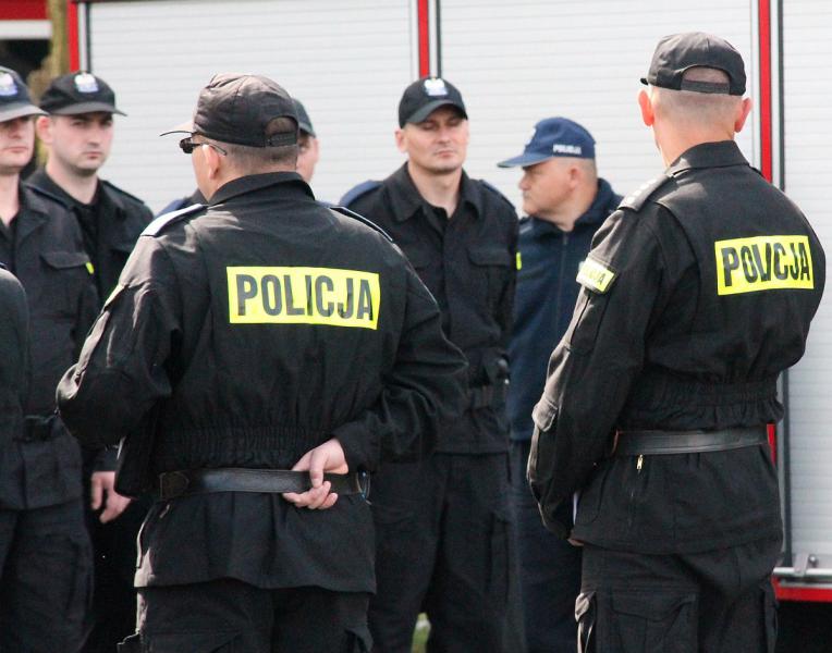 Ufamy policji i chcemy zaostrzenia przepisów