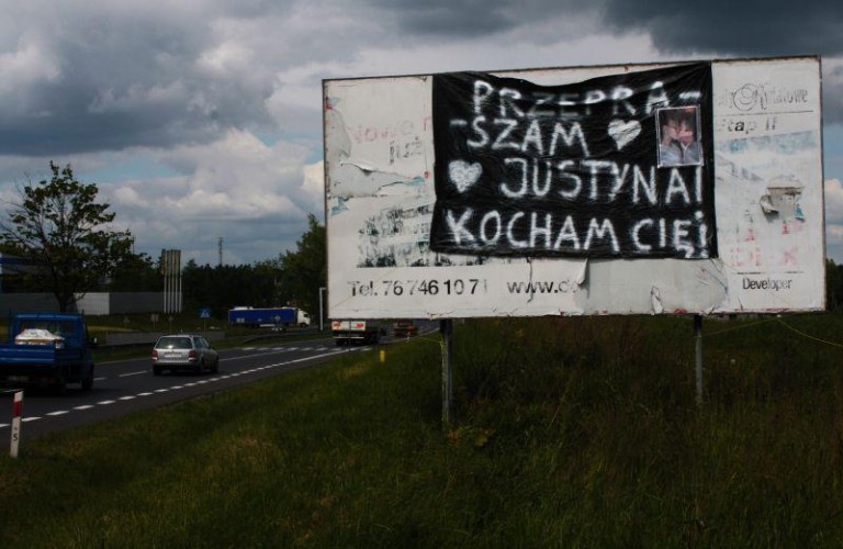 Przeprosiny przy drodze